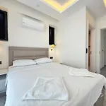 Villa Breeze - Luxury 4br - River 50m *