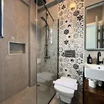 Breeze - Luxury 4br - River 50m Villa *