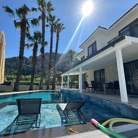 Villa Breeze - Luxury 4br - River 50m