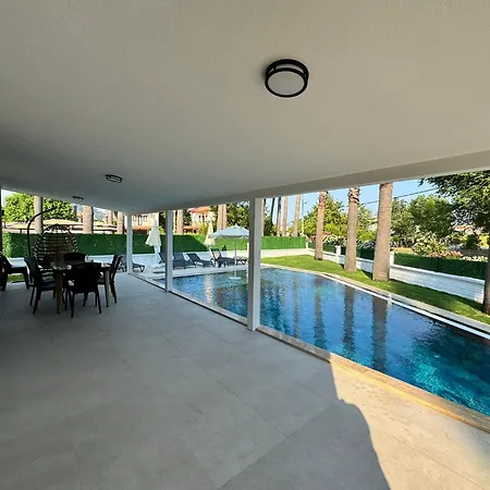 Breeze - Luxury 4br - River 50m *