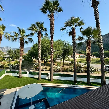 Breeze - Luxury 4br - River 50m Villa