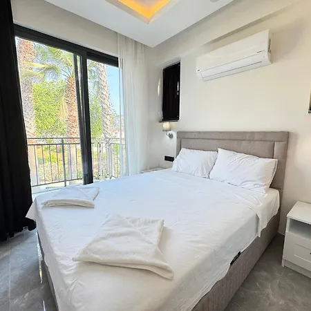 Breeze - Luxury 4br - River 50m Villa *