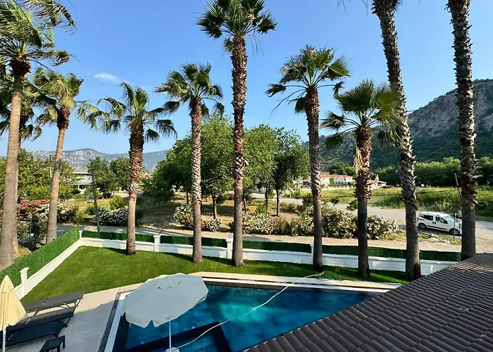 Breeze - Luxury 4br - River 50m Vila